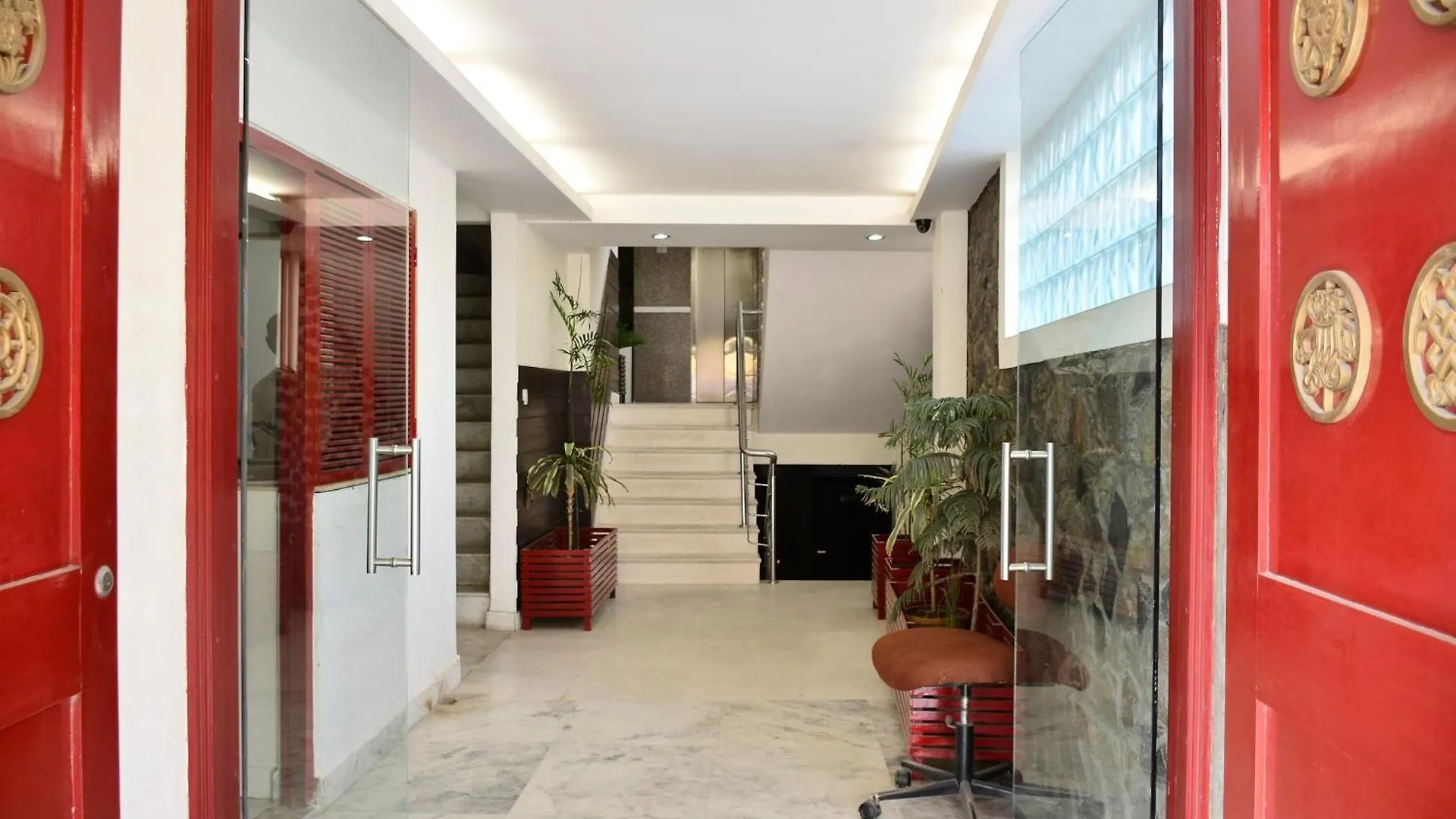 Hotel O Green Lotus Delhi