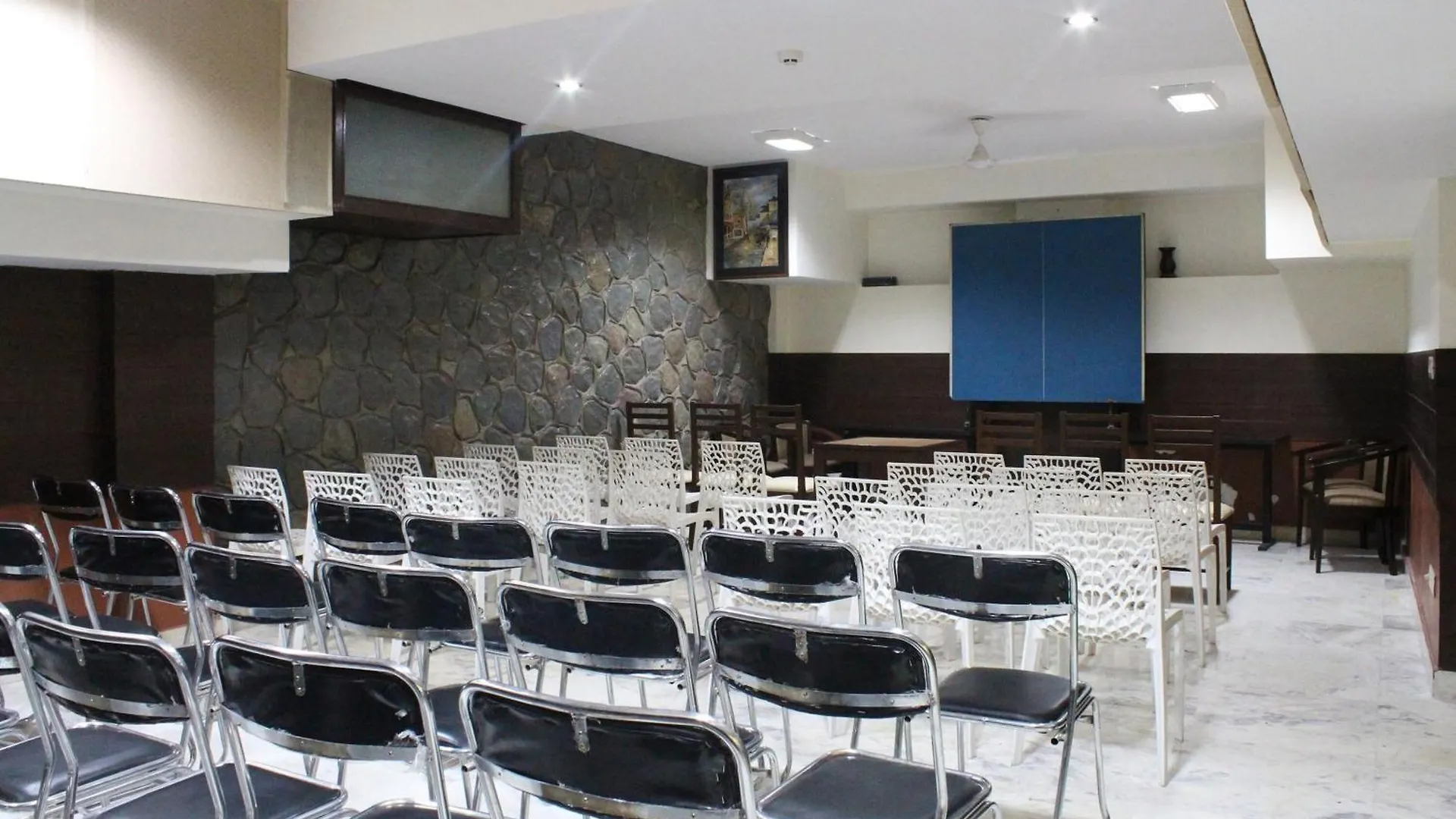 Hotel O Green Lotus Delhi